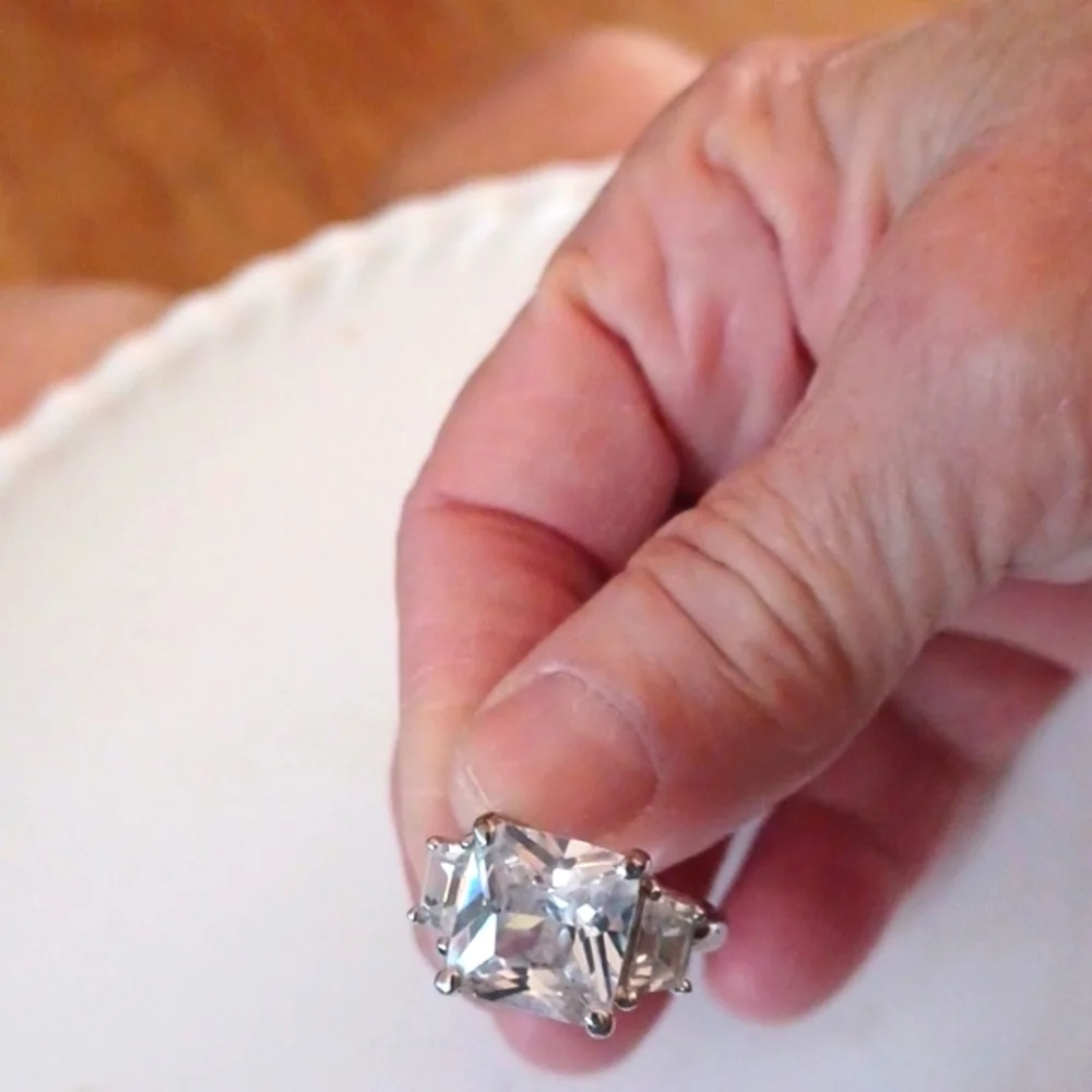 Womans  Sterling Silver 925  Square Highly Polished‎ C.Z.  Sz 5 New - Picture 3 of 10